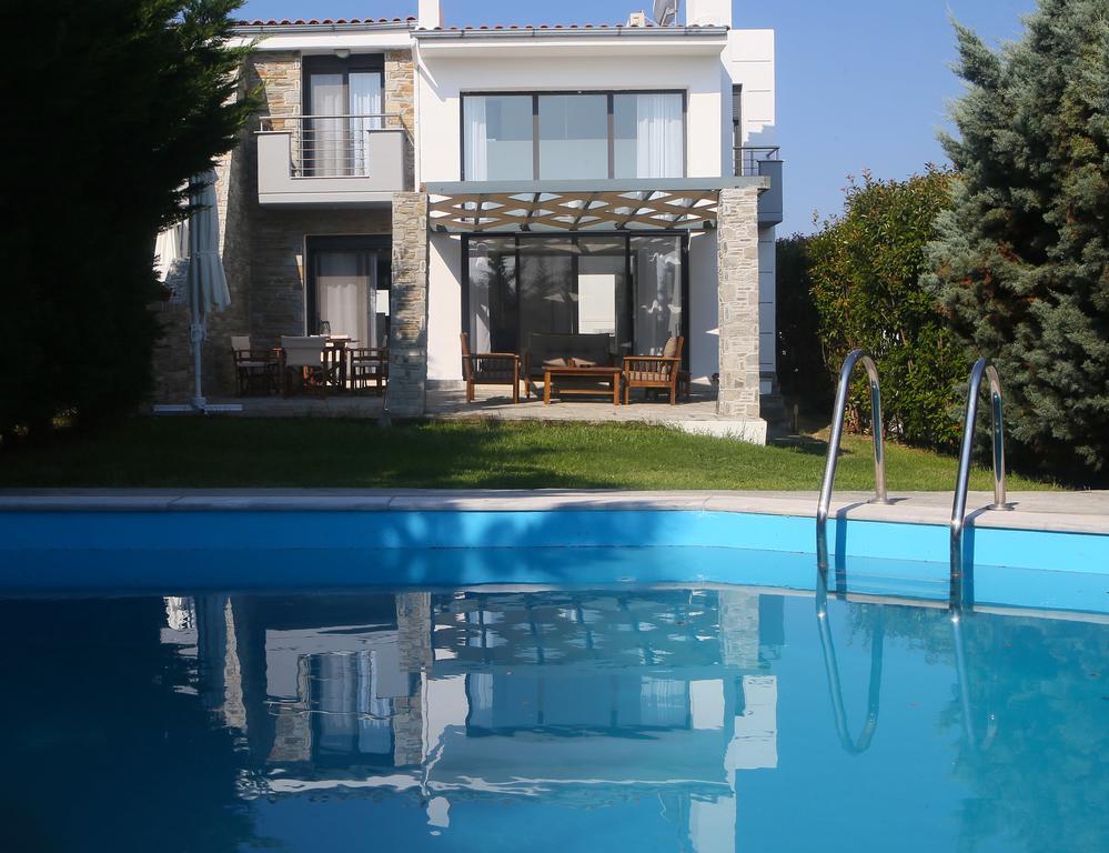 Sunny Sani Luxury Villas Номер фото