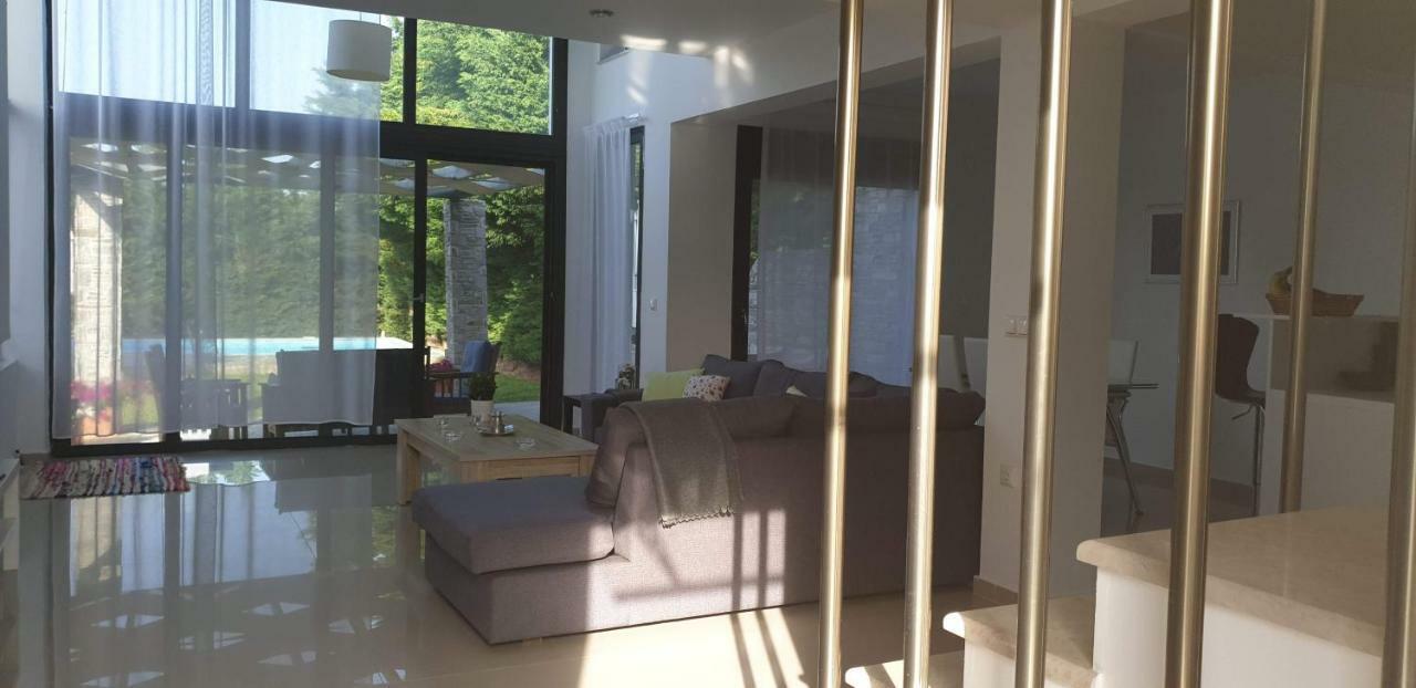 Sunny Sani Luxury Villas Экстерьер фото